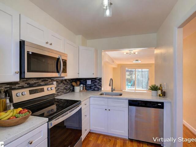 Photo of 2530 E North Street