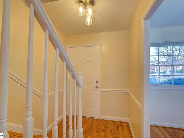 Photo of 2530 E North Street