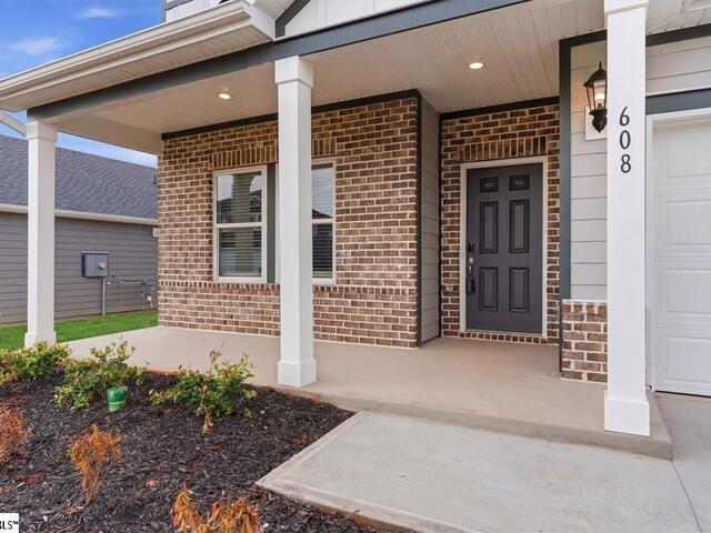 Photo of 608 Hollybank Street