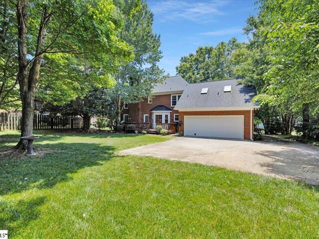 Photo of 203 Autumn Road Photo of 203 Autumn Road