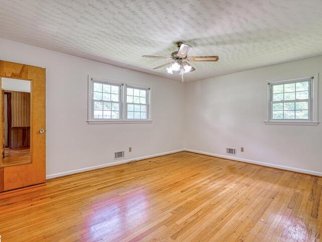 Photo of 163 Walden Circle