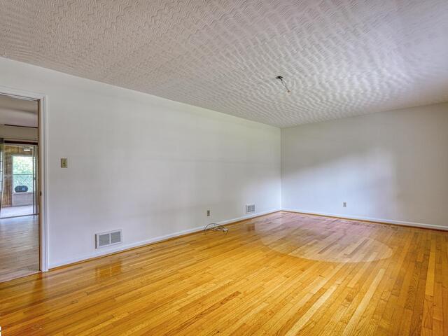 Photo of 163 Walden Circle