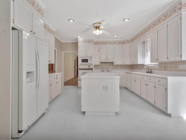 Photo of 1000 Meadow Lane