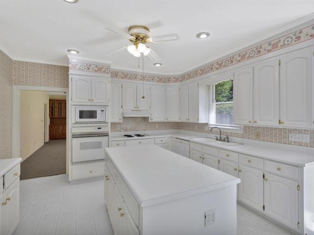 Photo of 1000 Meadow Lane