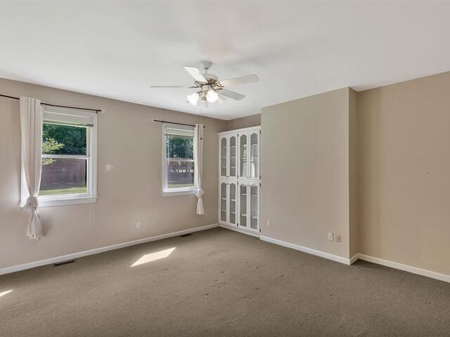 Photo of 1000 Meadow Lane