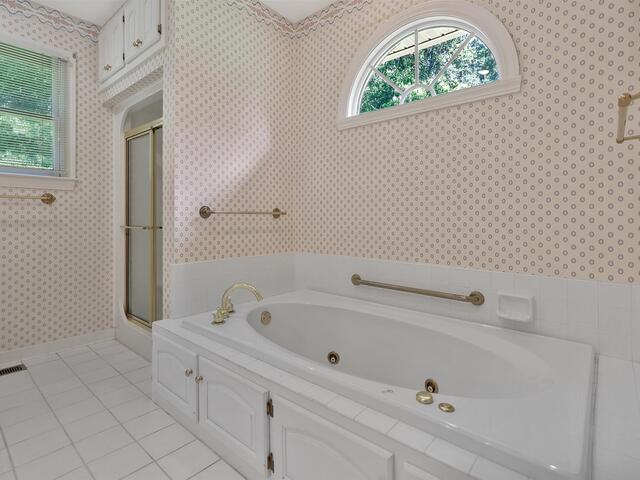 Photo of 1000 Meadow Lane