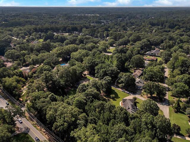 Photo of 1000 Meadow Lane