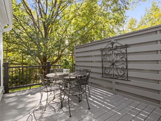 Photo of 1269 Shadow Way