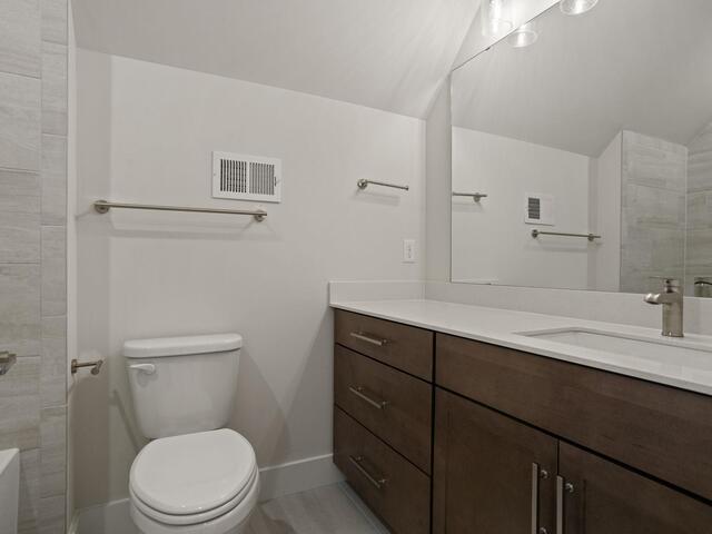 Photo of 323 Eagle Mill Lane