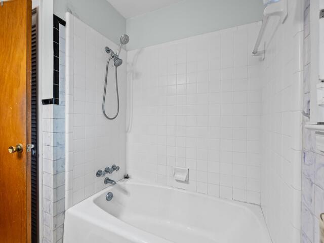 Photo of 404 Reeves Drive