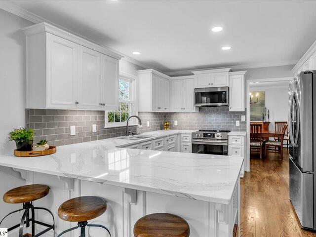 Photo of 400 Stone Ridge Road