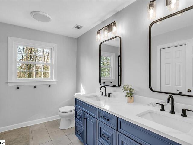 Photo of 400 Stone Ridge Road