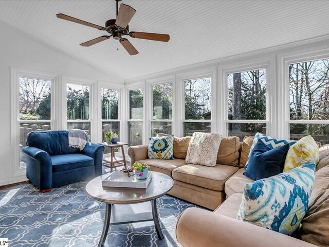 Photo of 400 Stone Ridge Road