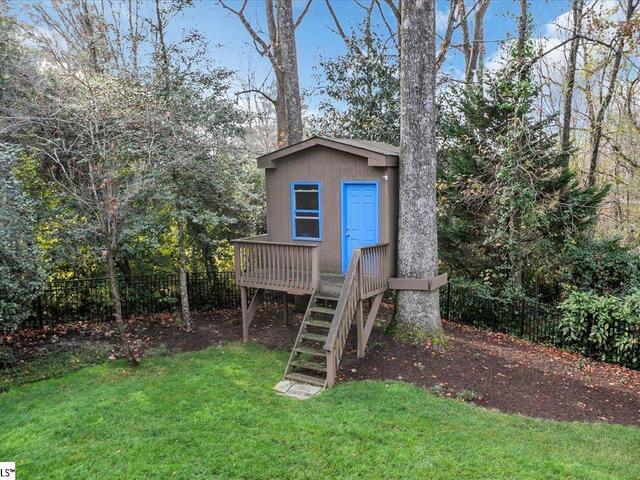 Photo of 400 Stone Ridge Road