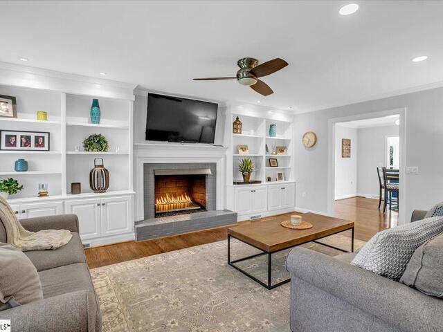 Photo of 400 Stone Ridge Road