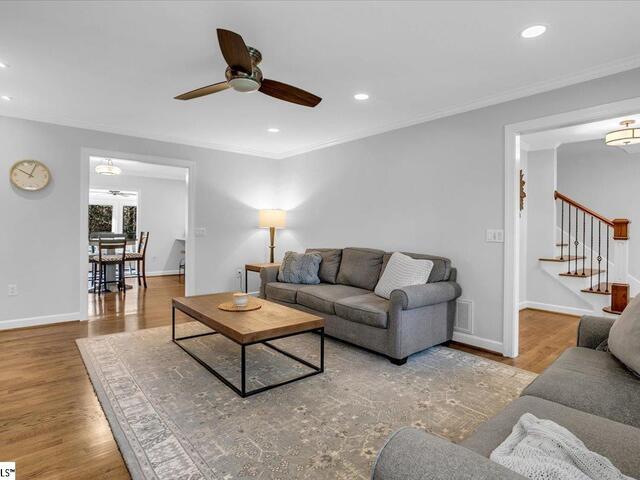 Photo of 400 Stone Ridge Road