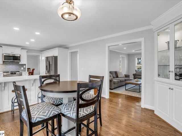 Photo of 400 Stone Ridge Road