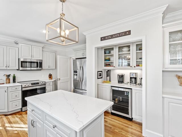 Photo of 604 Crescent Avenue