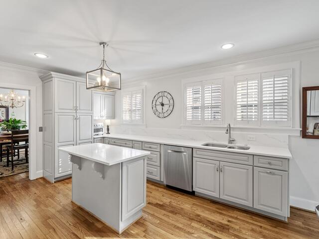 Photo of 604 Crescent Avenue