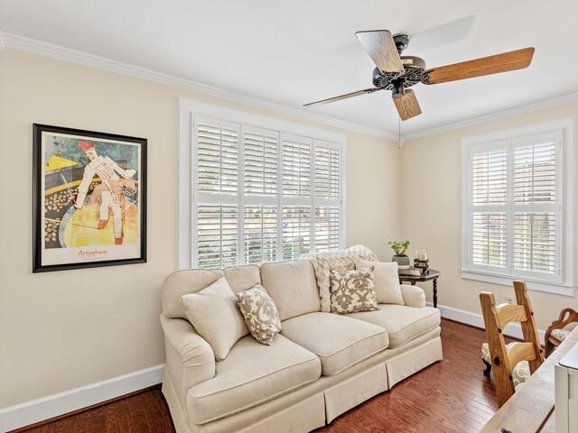 Photo of 604 Crescent Avenue
