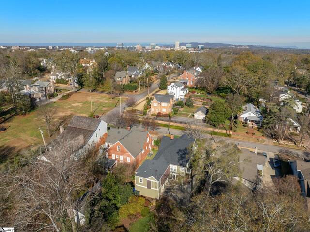 Photo of 604 Crescent Avenue