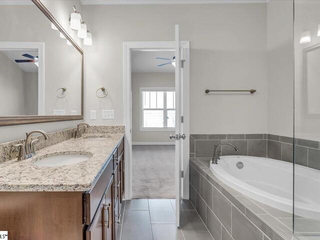 Photo of 207 Nautique Court