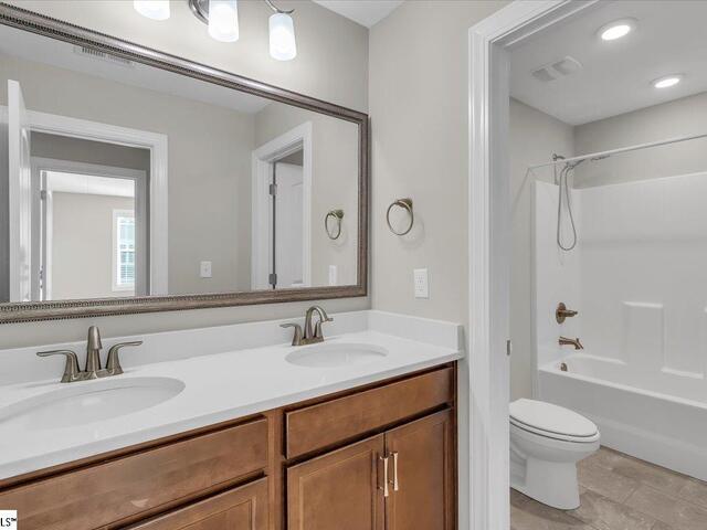 Photo of 207 Nautique Court