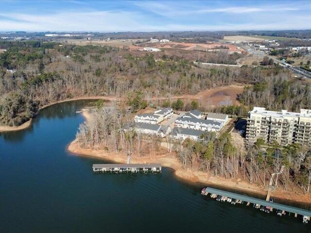 Photo of 207 Nautique Court