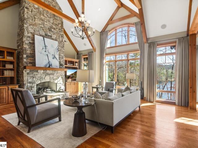 Photo of 206 Feather Bell Lane