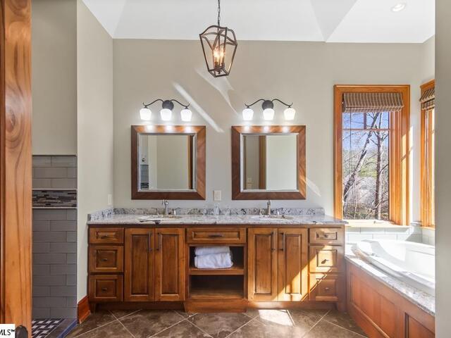 Photo of 206 Feather Bell Lane