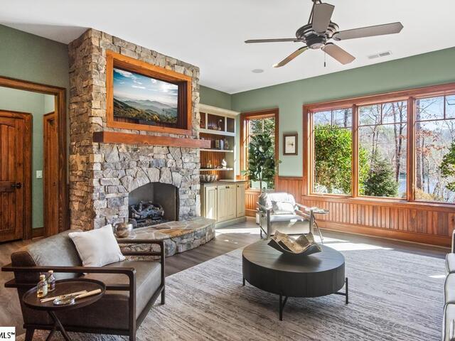 Photo of 206 Feather Bell Lane