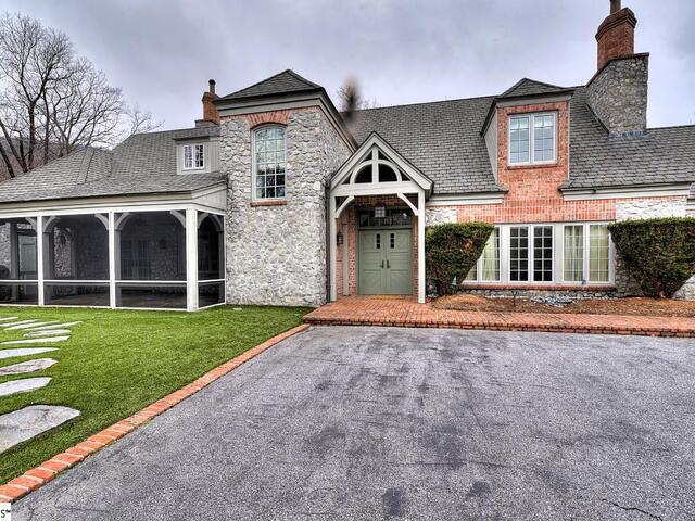 Photo of 21 Eagle Rock Road