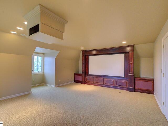 Photo of 21 Eagle Rock Road