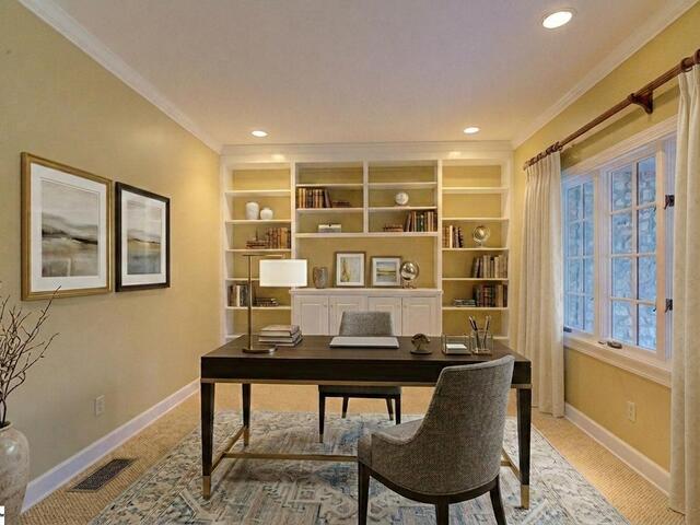 Photo of 21 Eagle Rock Road