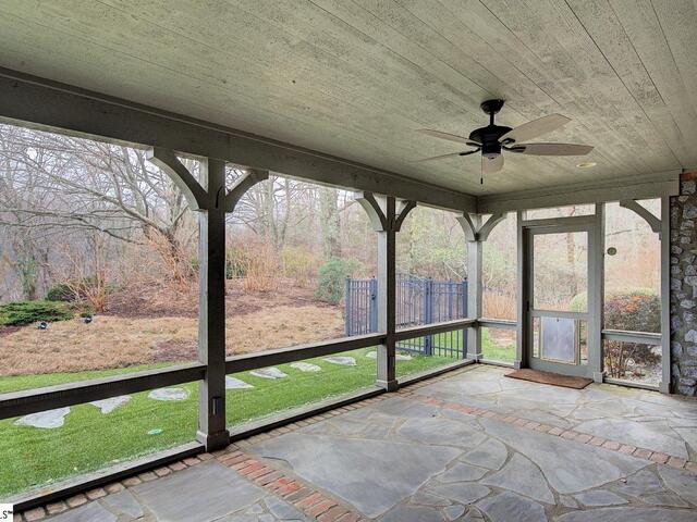 Photo of 21 Eagle Rock Road