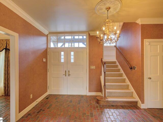 Photo of 21 Eagle Rock Road