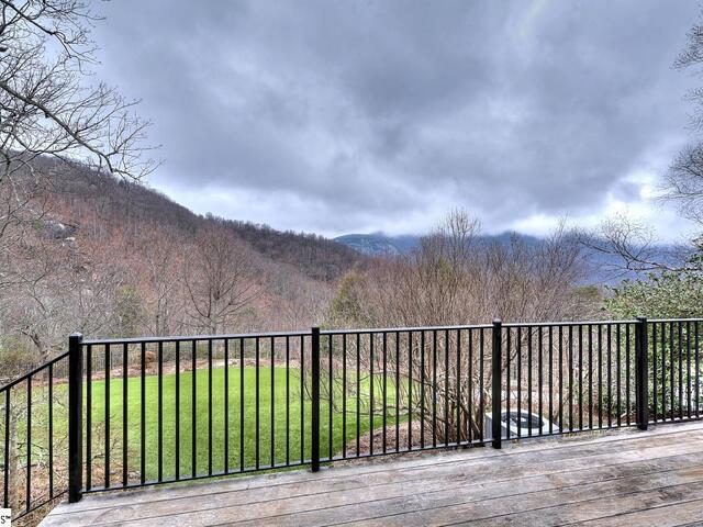 Photo of 21 Eagle Rock Road