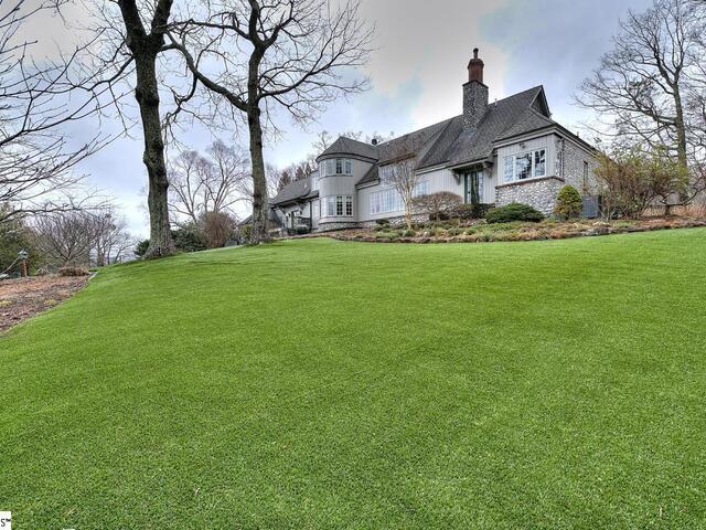 Photo of 21 Eagle Rock Road