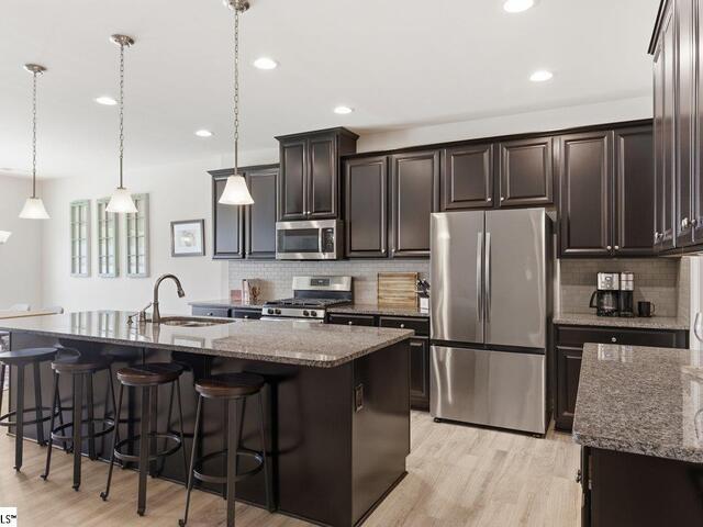 Photo of 214 Picketts Mill Drive
