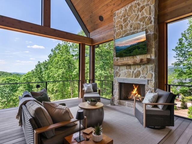 Photo of 189 Crowne Hill Way