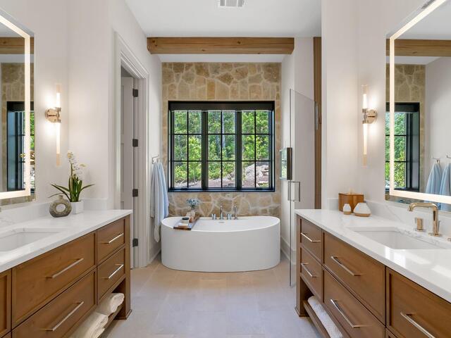 Photo of 189 Crowne Hill Way
