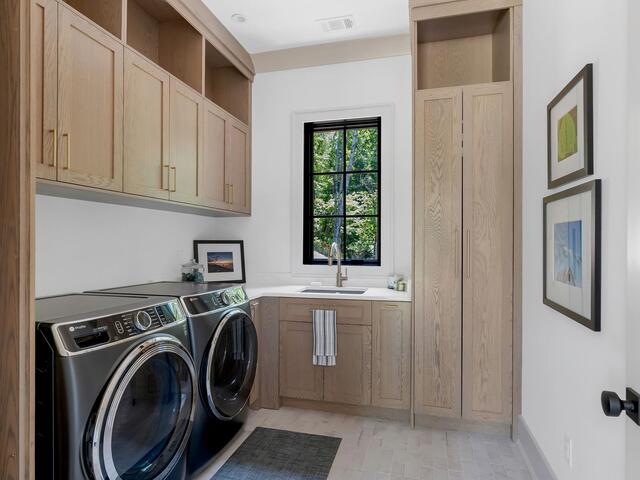 Photo of 189 Crowne Hill Way