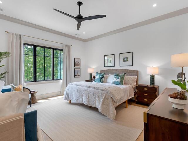 Photo of 189 Crowne Hill Way