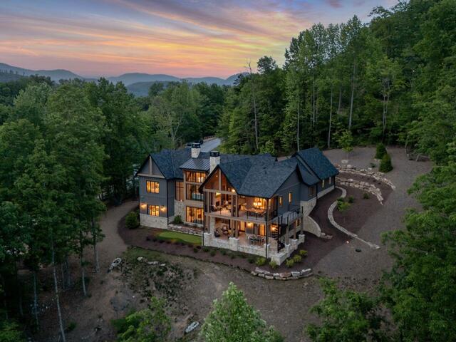 Photo of 189 Crowne Hill Way