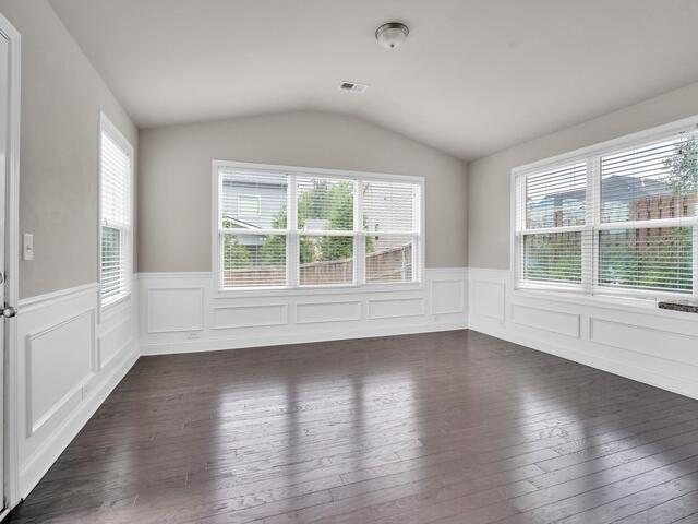 Photo of 26 Palm Springs Way