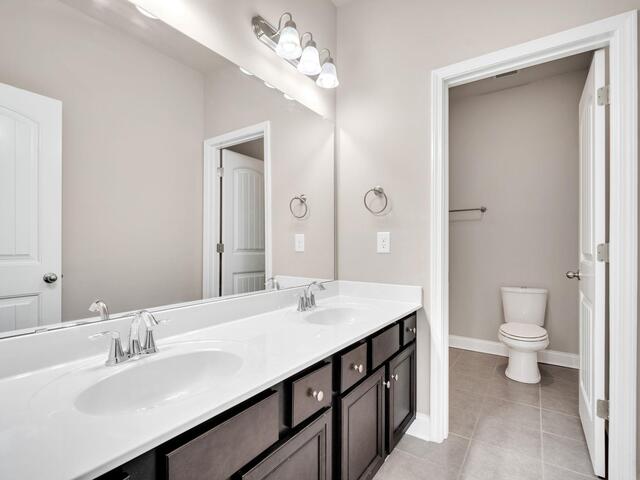 Photo of 26 Palm Springs Way