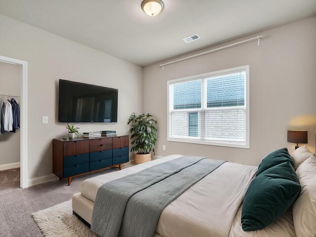 Photo of 26 Palm Springs Way