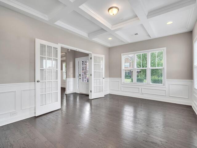 Photo of 26 Palm Springs Way