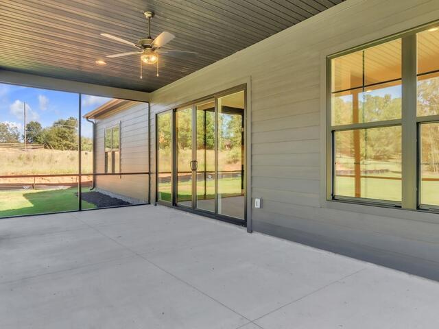 Photo of 4052 Hollybank Drive