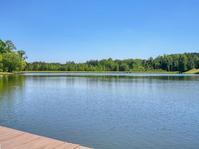 Photo of 234 N Lake Emory Drive